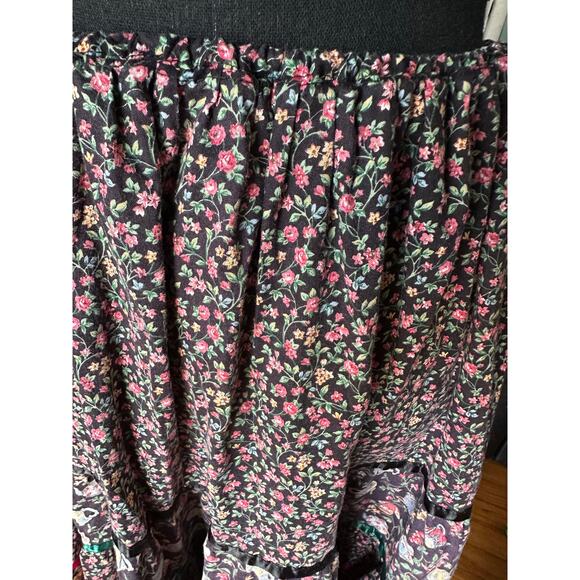 Carefree Fashion Floral & Teapot Print Skirt – Vintage Whimsical Style - Picture 2 of 5